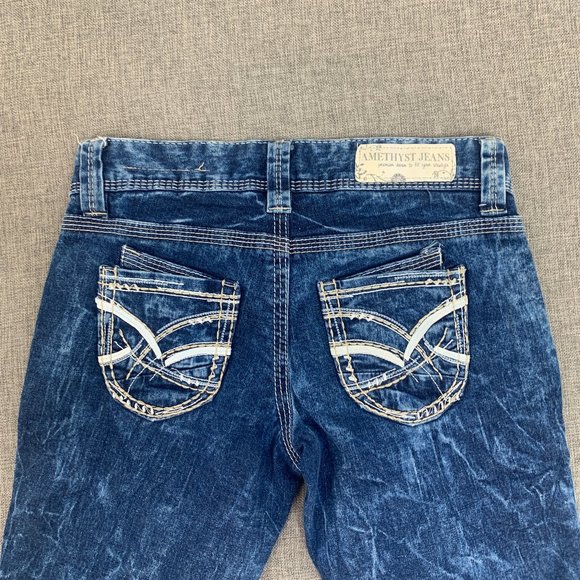 Amethyst Jean Blue Denim Shorts Low Rise Cuffed‎ Acid Washed 98% Cotton Size 3 - Picture 9 of 16